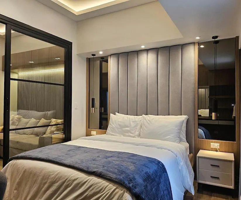 Luxury Apartment At Park Mckinley West 马尼拉
