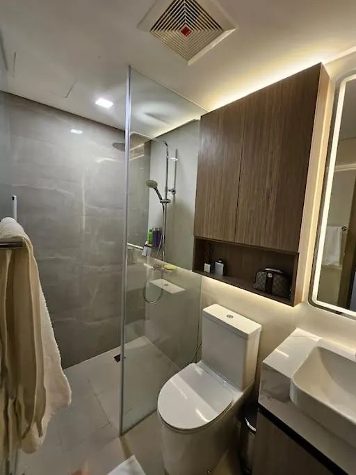 Luxury Apartment At Park Mckinley West 马尼拉