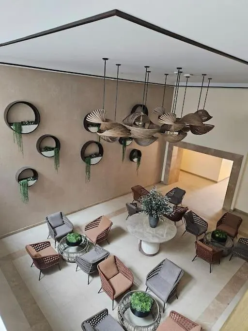 Luxury Apartment At Park Mckinley West 马尼拉 0*,  菲律宾