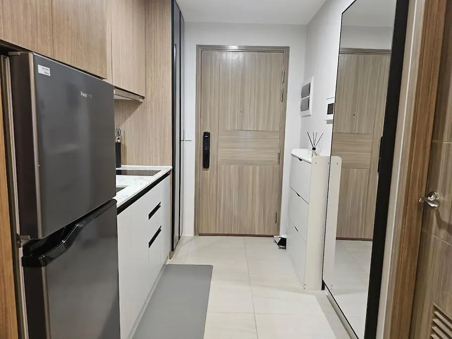 Luxury Apartment At Park Mckinley West 马尼拉