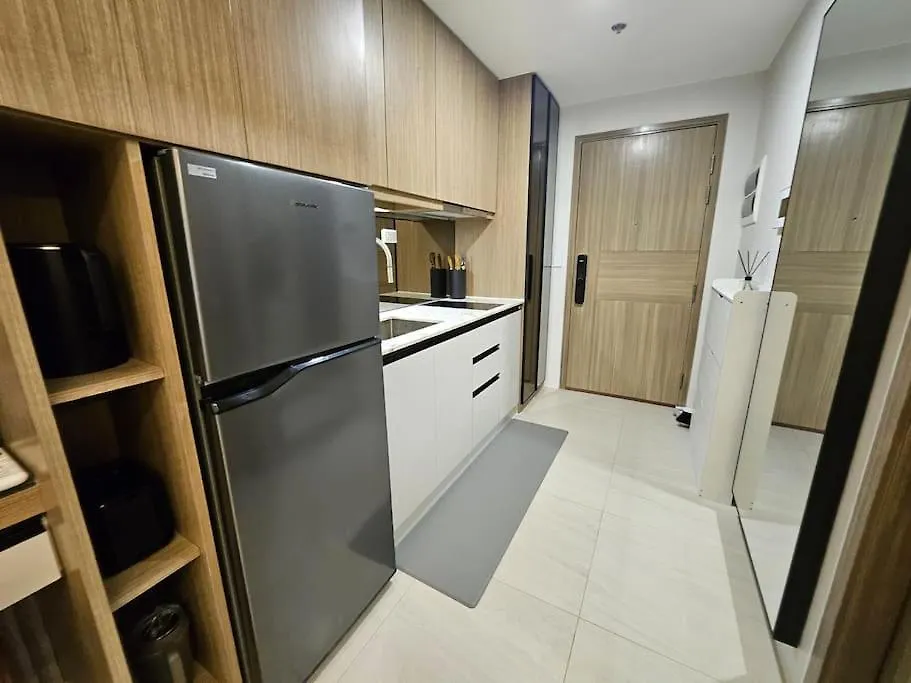 Luxury Apartment At Park Mckinley West 马尼拉