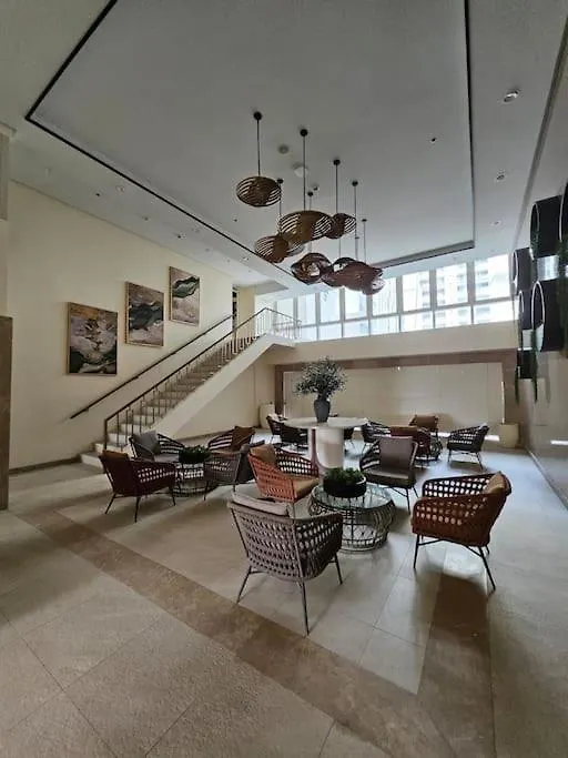 Luxury Apartment At Park Mckinley West Manila